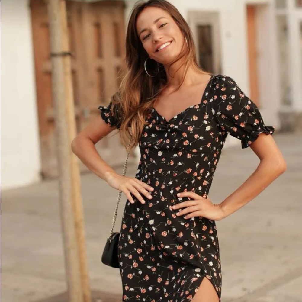 Sweetheart neck floral dress